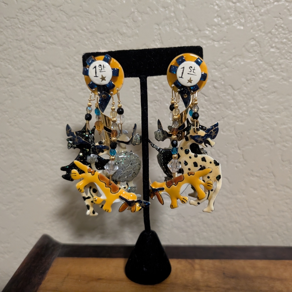 Lunch At The Ritz Show Dogs Clip-on Dangle Earrings - Picture 2 of 9